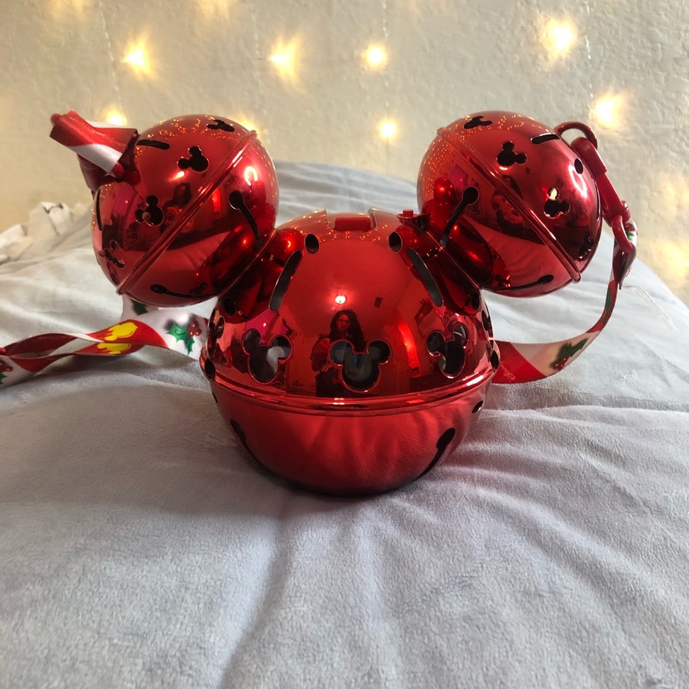 2019 Disneyworld Jinglebell Sipper - New